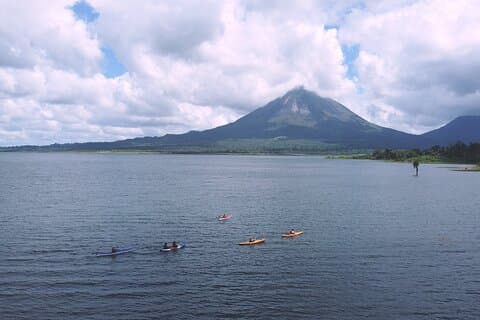 Arenal Lake Kajak Äventyr