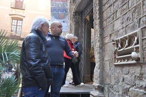 Wandeltocht langs monumenten en verborgen juweeltjes van Barcelona