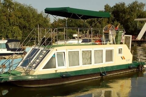 Tourist trips in the Danube Delta with the Camely boat