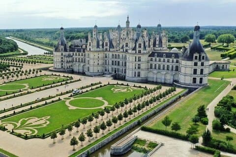 3 - Dag Privé 7 kastelen van de Loire en 2 wijnproeverijen vanuit Parijs