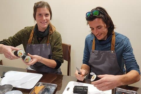 Nishiki Market, Privat Sushi klass och Sake Provsmakning i Radhus