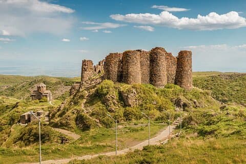 PRIVATE TOUR: Saghmosavank , Alphabet monument, Amberd fortress