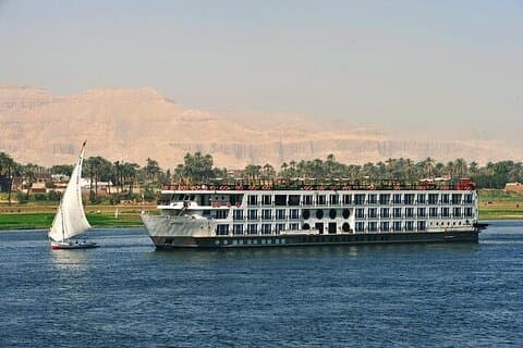 3 Day Nile Cruise from Aswan and Luxor Hot Air Balloon
