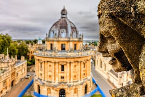 Visite privée à pied à Oxford avec guide hispanophone