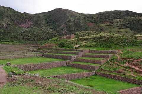 Rundtur i södra dalen i Cusco: Tipón, Pikillacta och Andahuaylillas