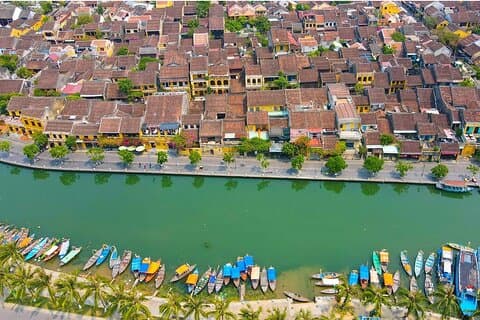 Vom Hafen Chan May zu den Marmorbergen und der Altstadt von Hoi An