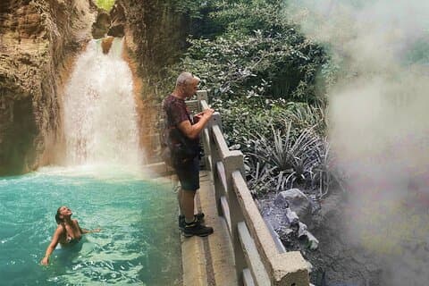 Rincon de la Vieja-vulkaan en La Leona-waterval vanuit Papagayo