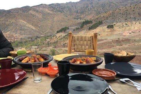 Marrakech Atlas Mountains Day Trip: Vale de Imlil, Almoço com moradores locais
