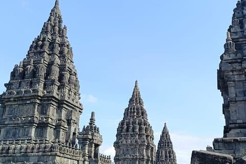 Recorrido de varios días por Yogyakarta, su patrimonio y exploración