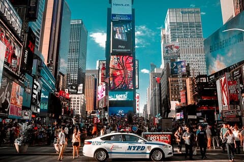 Privévervoer New York - maximaal 5 personen met optie voor gids