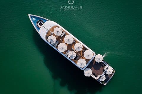 Fra Halong: Jade Sails Cruise - Udforsk skønheden i Lan Ha Bay