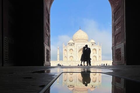 Agra og Taj Mahal guidet tur med bil fra Delhi