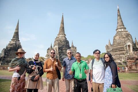 Bangkok: tour por Ayutthaya con traslado premium y almuerzo MICHELIN