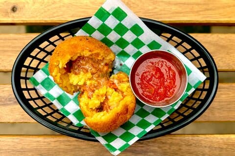 Private Jean-Talon Market & Little Italy Food Tour W/ 8 Tastings