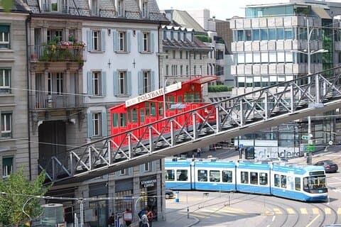 Panoramaäventyr i Zürich: Kugghjulståg, bergbana och båttur