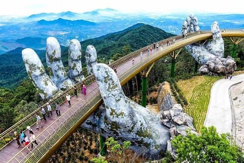 Ganztägige geführte Tour in die Ba Na-Hügel und zur Goldenen Brücke