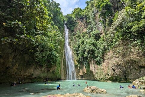 Moalboal Sardine Run, Meeresschildkröten und Mantayupan Falls