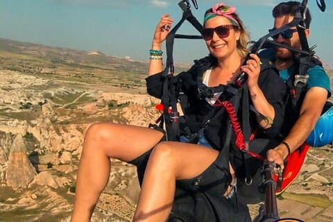 Paragliding-Abenteuer in Kappadokien