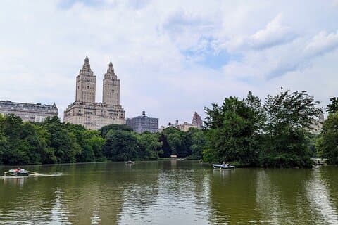 Visite à pied et jeu de chasse au trésor dans Central Park à New York