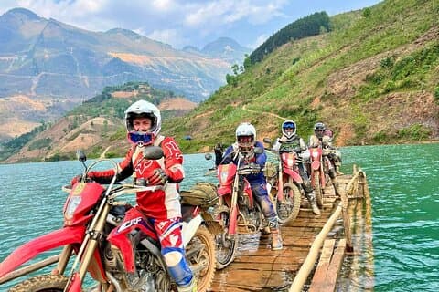 Excursão de 3 dias para motocicleta Dirt Bike de alta qualidade + quarto privado