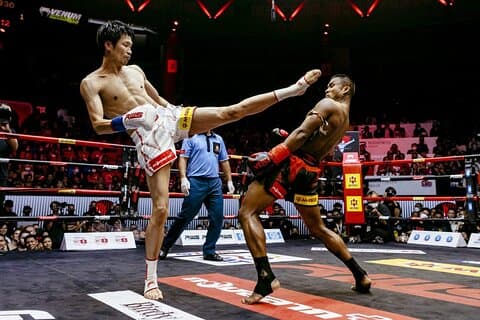 Bangkoks beste Muay Thai-billett på Rajadamnern Stadium