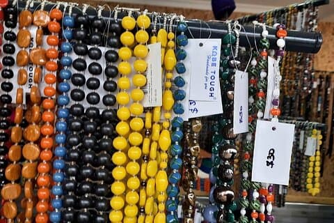 Afrikaanse sieraden en ambachten winkelen Tour
