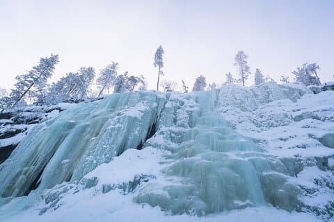 Rovaniemi Korouma Bevroren Watervallen Wandeltocht met BBQ