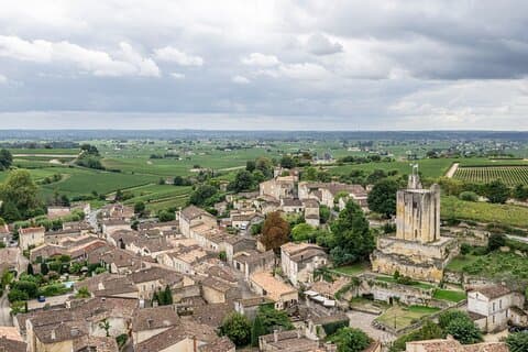 Día completo Saint-Emilion : Pueblo, metro y castillos