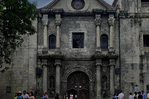 Un'avventura di un giorno intero dalla storia di Manila alle viste del vulcano