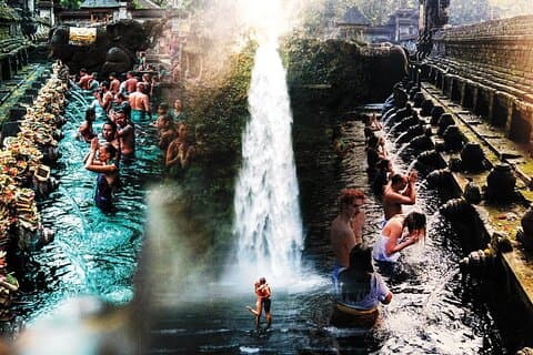 Melukat - La cerimonia di purificazione al tempio di Tirta Empul