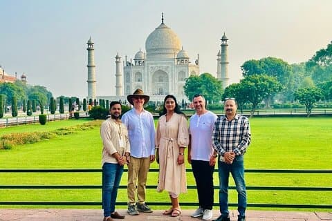 Taj Mahal Sunrise Tour fra Delhi med privatbil (Høyest rangerte)