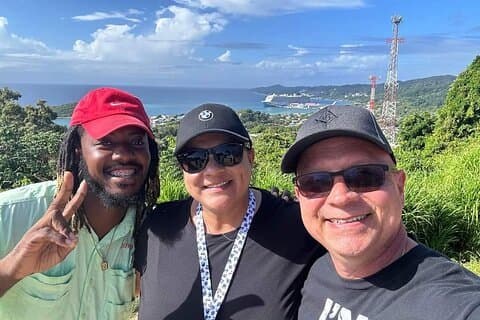 Roatan Private island tour In Honduras