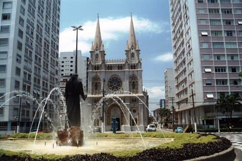 Explore Santos on a full-day tour! (1 to 18 people)