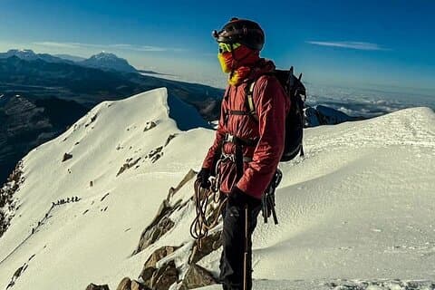 Huayna Potosi 6088m. 2 Day Climb