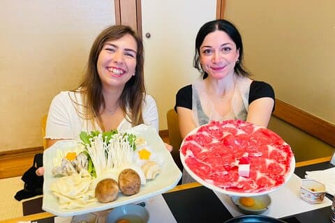Visite gastronomique de Shibuya menée par un guide YouTubeur populaire
