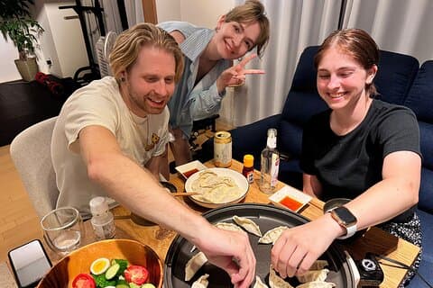Tokyo Local Family's Homemade Gyoza Cooking Experience