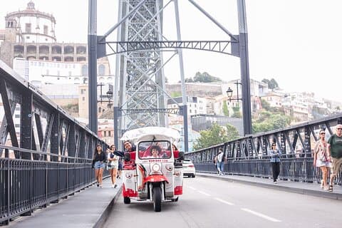 Porto: tuk tuk avontuurlijke tours oude stad 1u