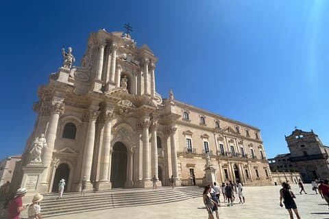 Noto, Siracusa og Ortigia (privatsjåfør med Luxury Mercedes)