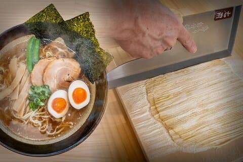 Expérience de fabrication de nouilles RAMEN ! Fabriquées à partir de farine en 30 minutes !