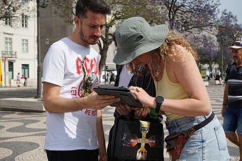 Juego de escape privado al aire libre en Lisboa