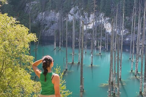Charyn, Kolsay&Kaiyndy Lakes 2tägige Tour mit Mount View Stay