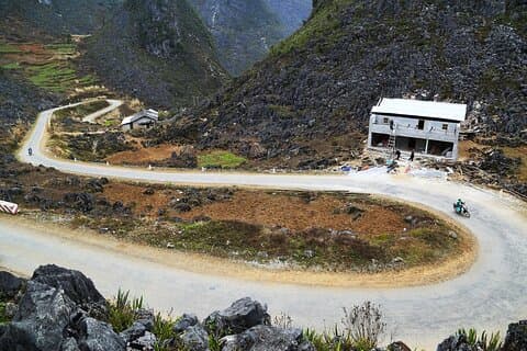 4 - Excursion d'une journée à moto à travers les merveilles de Ha Giang