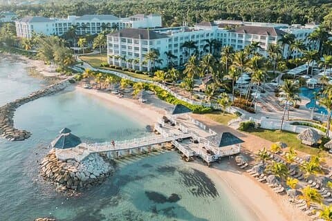 Luchthaven Montego Bay en Hyatt Ziva Rose Hall Privéshuttle