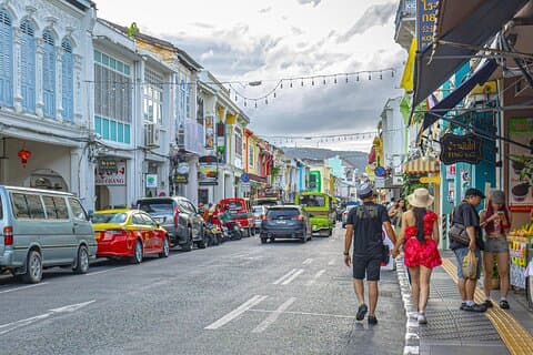 Phuket : Excursión de un día con la ciudad de Phuket, Templos, y Aventura