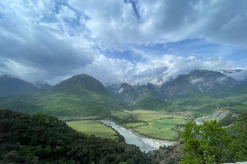 Tour privado de 8 días por la desconocida Albania