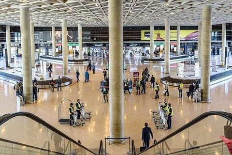 Privater Transfer vom Flughafen Amman nach Amman