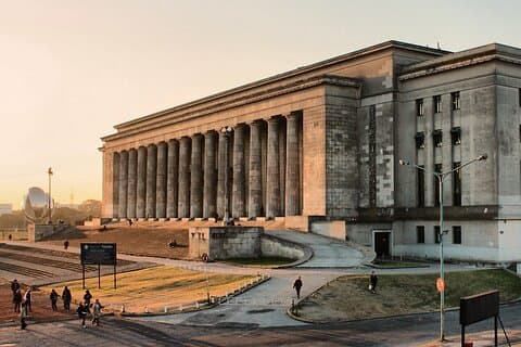 Buenos Aires Running Tour – Recoleta and Faculty of Law Route