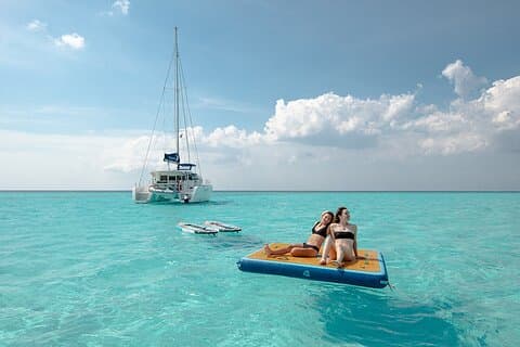 Location privée de catamaran tout compris à Cozumel El Cielo