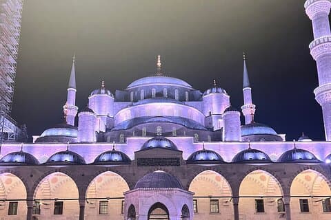 Imperial Traces of Istanbul – Private Guided Signature Tour