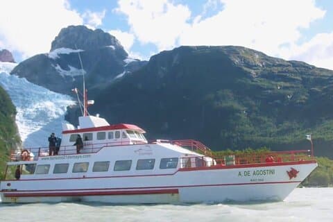 Excursión de 2 días en Patagonia Torres del Paine y Glaciar Balmaceda